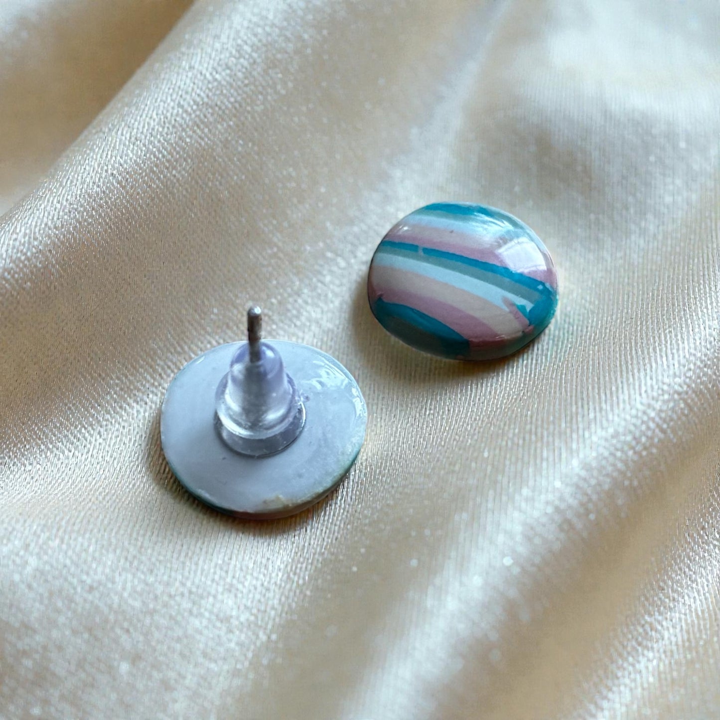 Boucles d'oreilles puces - Lysandra